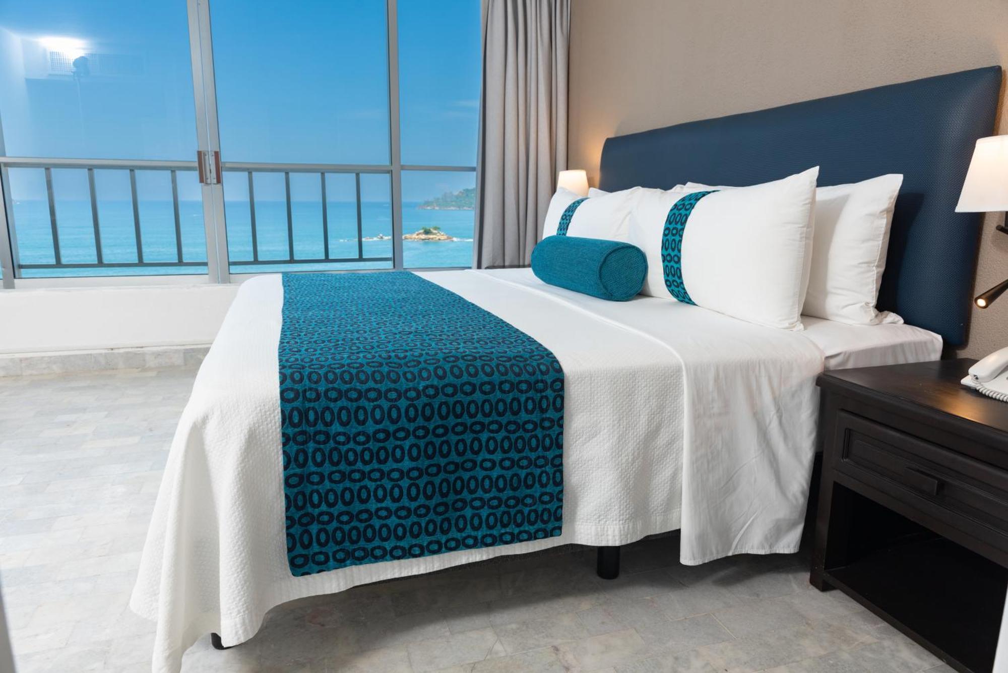 Ritz Acapulco All Inclusive Dış mekan fotoğraf A bed runner